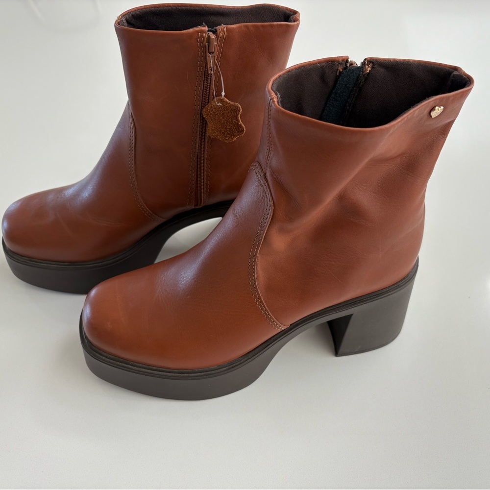 Chelsea Crew Black Label Vanson Platform Booties Sz 9/40